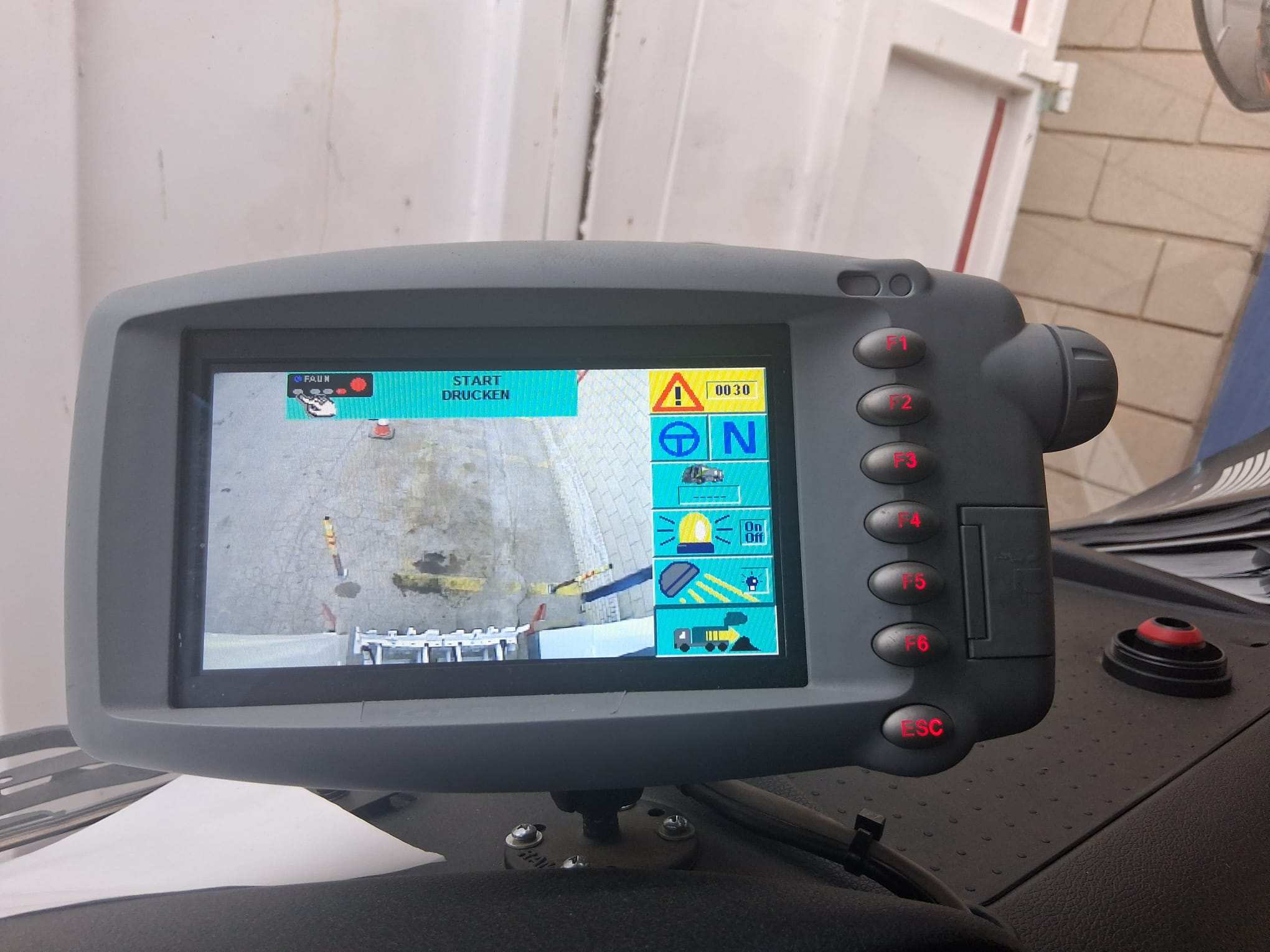 Imagen de CAMION RECOLECTOR CARGA TRASERA ROTOPRESS