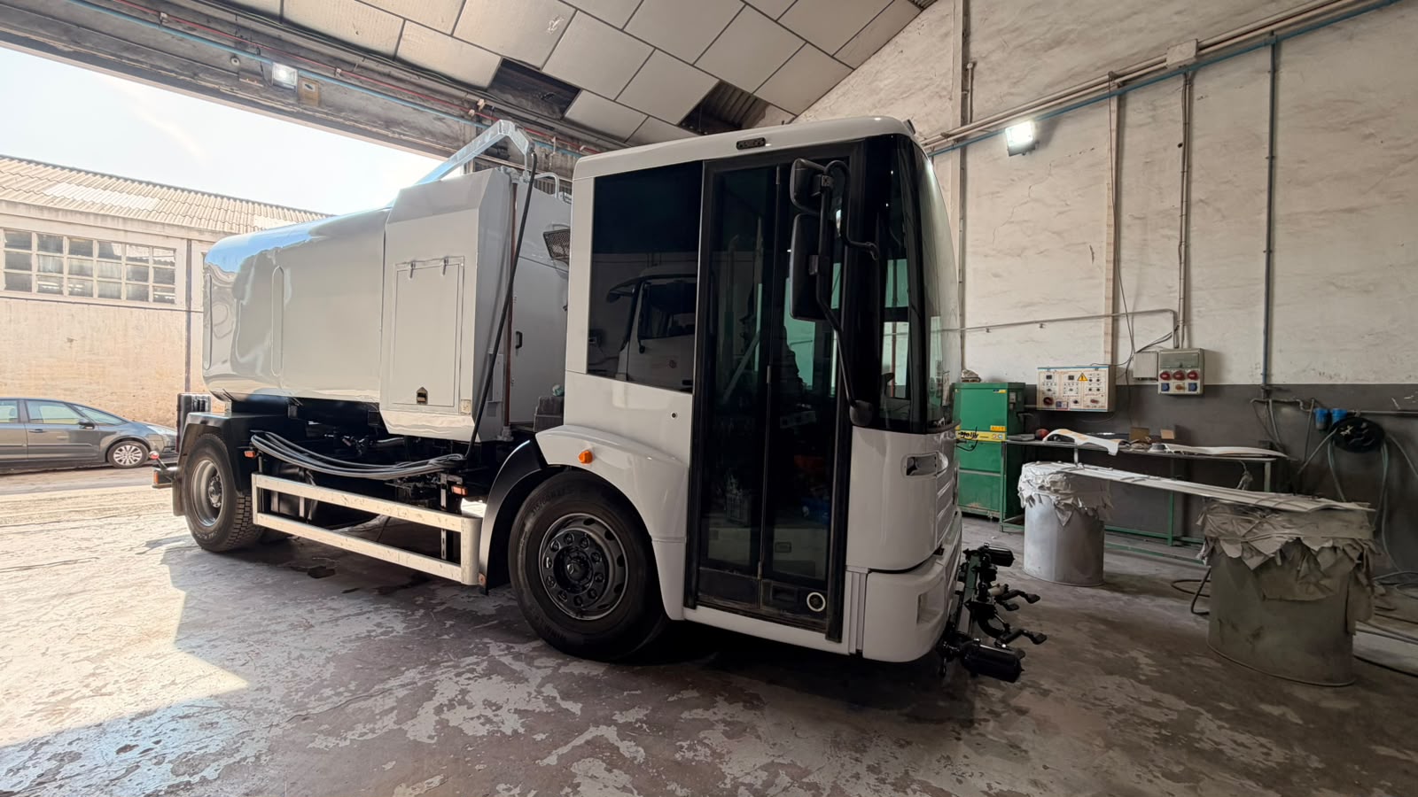 Imagen de CAMION CUBA DE BALDEO