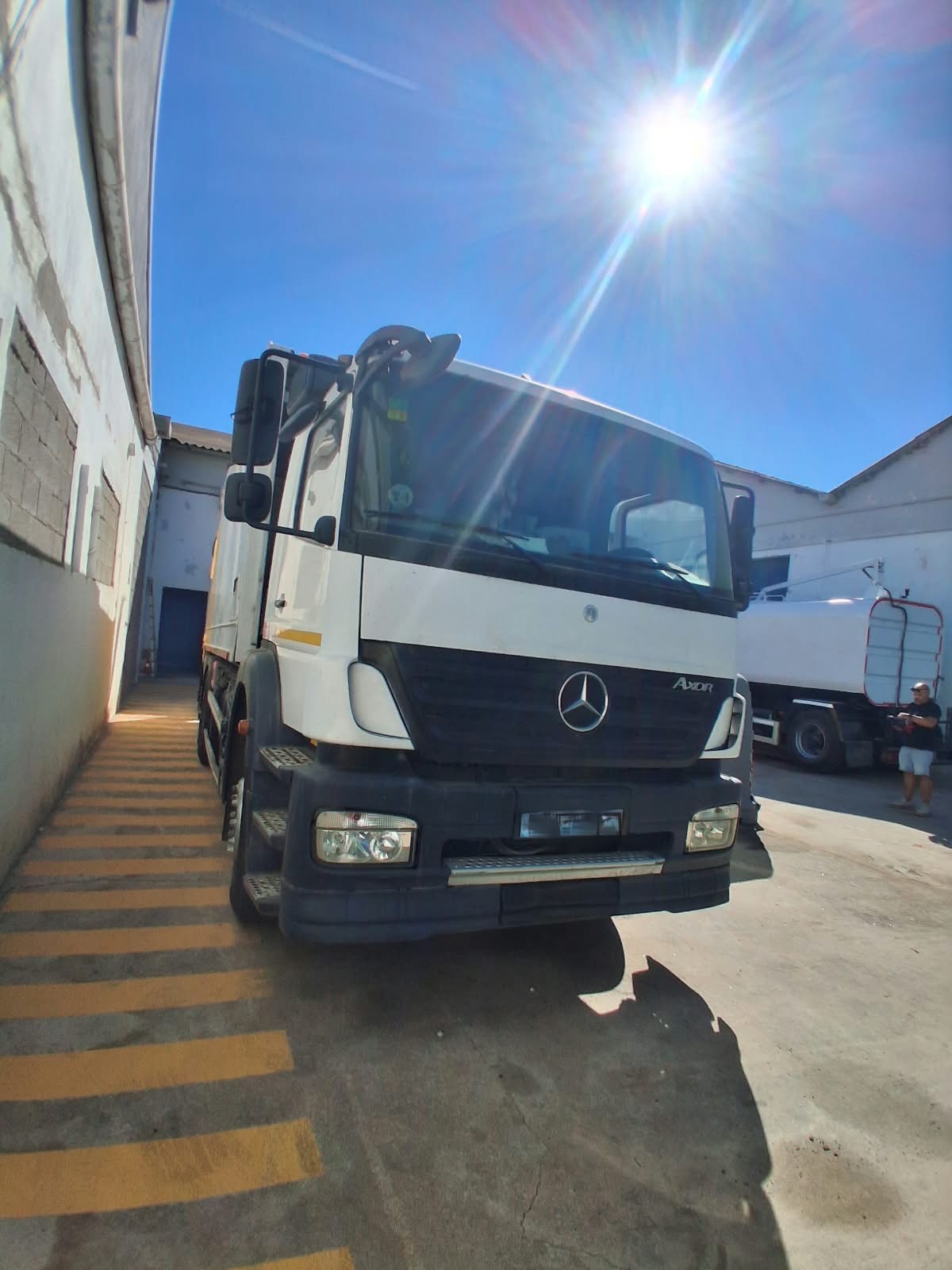 Imagen de CAMION RECOLECTOR CARGA TRASERA FAUN VARIOPRESS